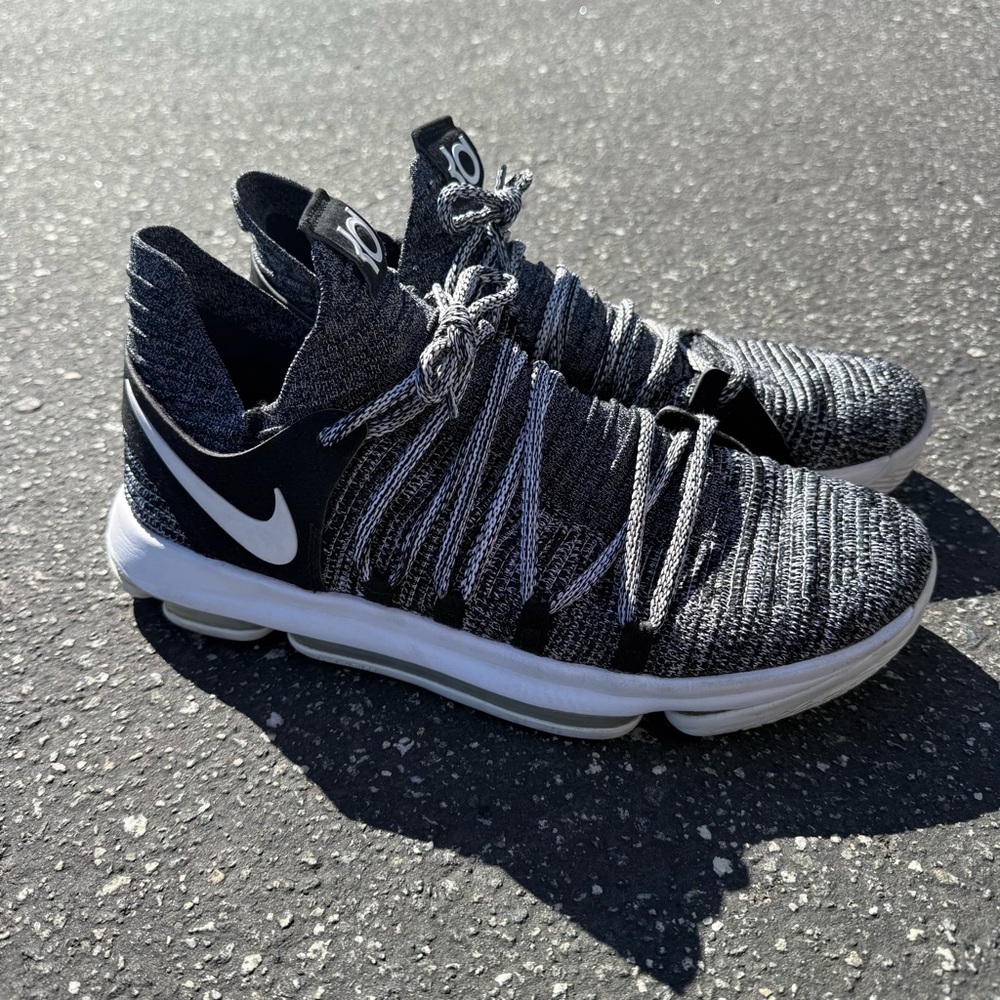 Nike Zoom KD 10 Oreo Size 11
